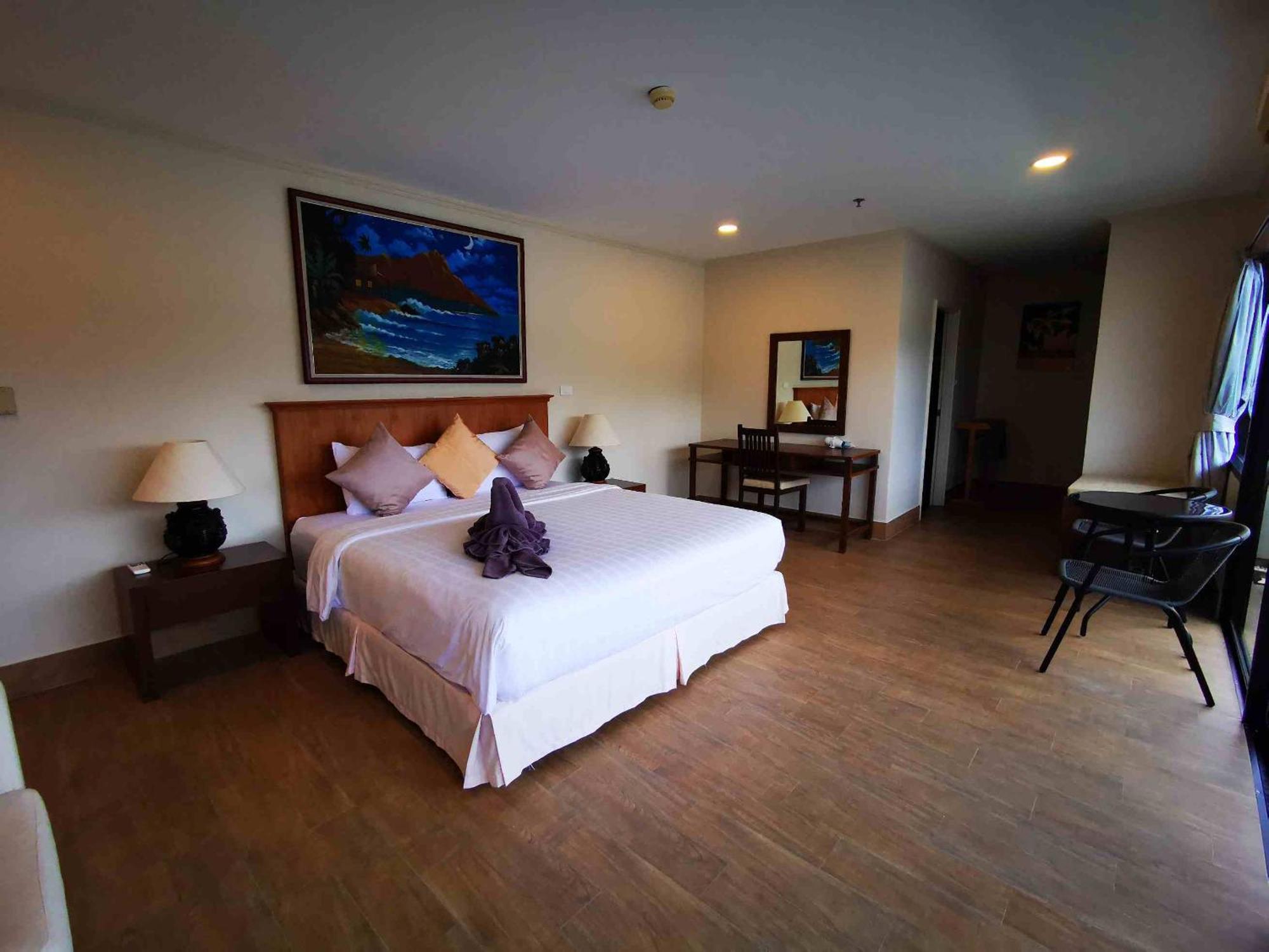 Patong Tower Beach Apartment By Seesea Екстериор снимка