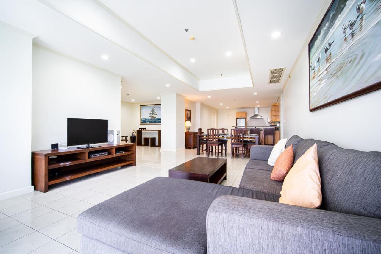 Patong Tower Beach Apartment By Seesea Екстериор снимка